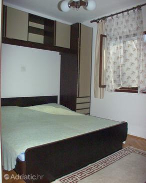 Bedroom Milna, Bedroom u smještaju tipa room, dostupna klima.