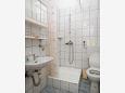 Bathroom Bathroom - Room S-8180-a - Rooms Preko (Ugljan) - 8180