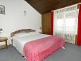 Bedroom Bedroom - Room S-8180-c - Rooms Preko (Ugljan) - 8180