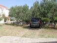 Parking lot - Apartments 8249 Parking lot Poljana (Ugljan) - Accommodation 8249 - Apartments near sea.
