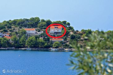 Property - Apartments 8280 Property Skrivena Luka (Lastovo) - Accommodation 8280 - Apartments near sea with pebble beach.