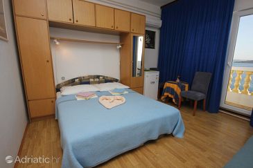 Room S-8300-b - Apartments and Rooms Tkon (Pašman) - 8300