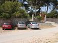 Parking lot - Apartments 8308 Parking lot Ždrelac (Pašman) - Accommodation 8308 - Apartments near sea.