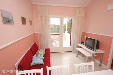 Living room Ugljan, Living room u smještaju tipa apartment, dostupna klima i dopusteni kucni ljubimci.