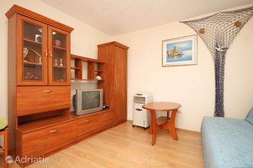 Apartment A-8527-a - Apartments Ugljan (Ugljan) - 8527