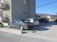 Parking lot - Apartments 8620 Parking lot Tugare (Omiš) - Accommodation 8620 - Apartments with sandy beach.