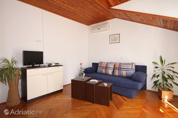 Living room Jelsa, Living room u smještaju tipa apartment, dostupna klima, dopusteni kucni ljubimci i WIFI.