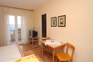 Dining room Jelsa, Dining room u smještaju tipa studio-apartment, dopusteni kucni ljubimci i WIFI.