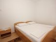 Bedroom 2 Bedroom 2 - House K-8905 - Vacation Rentals Vis (Vis) - 8905