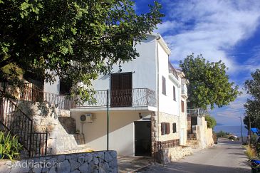 Property - Apartments 8912 Property Zavala (Hvar) - Accommodation 8912 - Apartments with pebble beach.