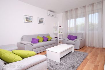 Living room Split, Living room u smještaju tipa apartment, dostupna klima i WIFI.