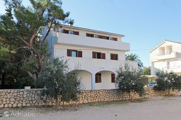 Property - Apartments 9350 Property Novalja (Pag) - Accommodation 9350 - Apartments with pebble beach.