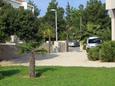 Parking lot - Apartments 9414 Parking lot Novalja (Pag) - Accommodation 9414 - Apartments near sea with pebble beach.